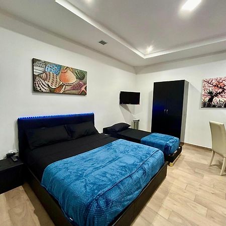 Golden House Apartman Nápoly Kültér fotó