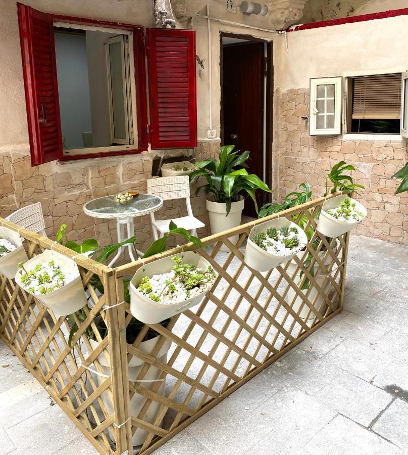 Golden House Apartman Nápoly Kültér fotó