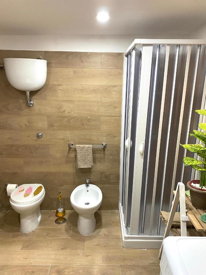 Golden House Apartman Nápoly Kültér fotó